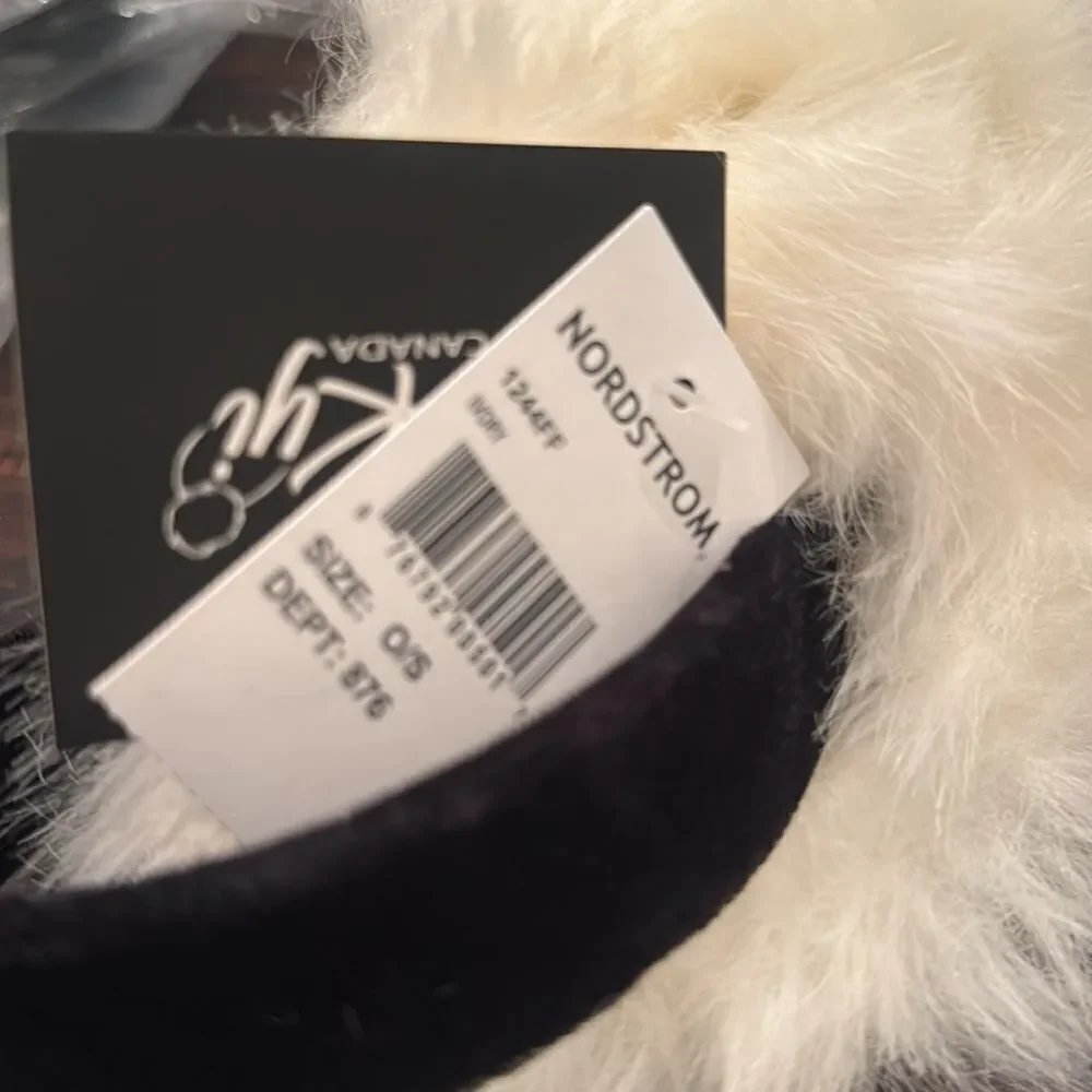 Kyi Kyi EAR MUFFS FAUX FUR